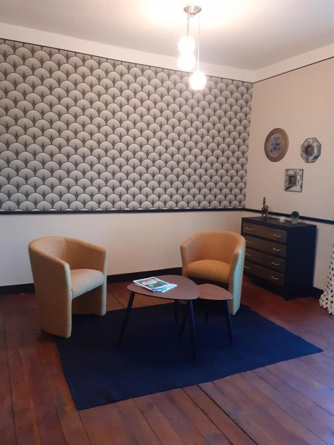 Maison blanche Cherval Extérieur photo